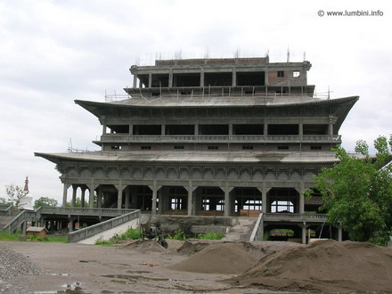 lumbini30_resize.jpg